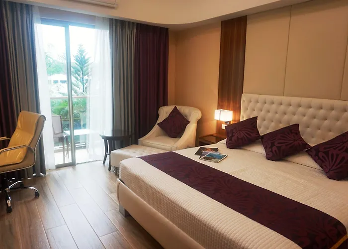 Central Park Reef Resort